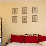 Golden Tulip Avignon Le Paradou